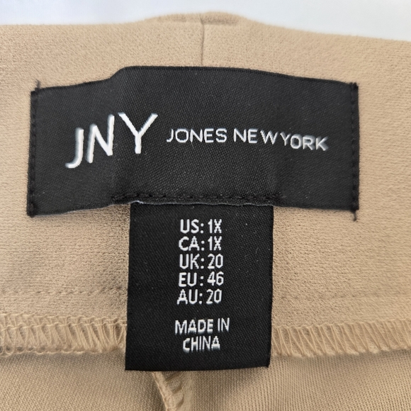 Jones New York Women's Size 1 X beige dress pants. NWT - Picture 3 of 10